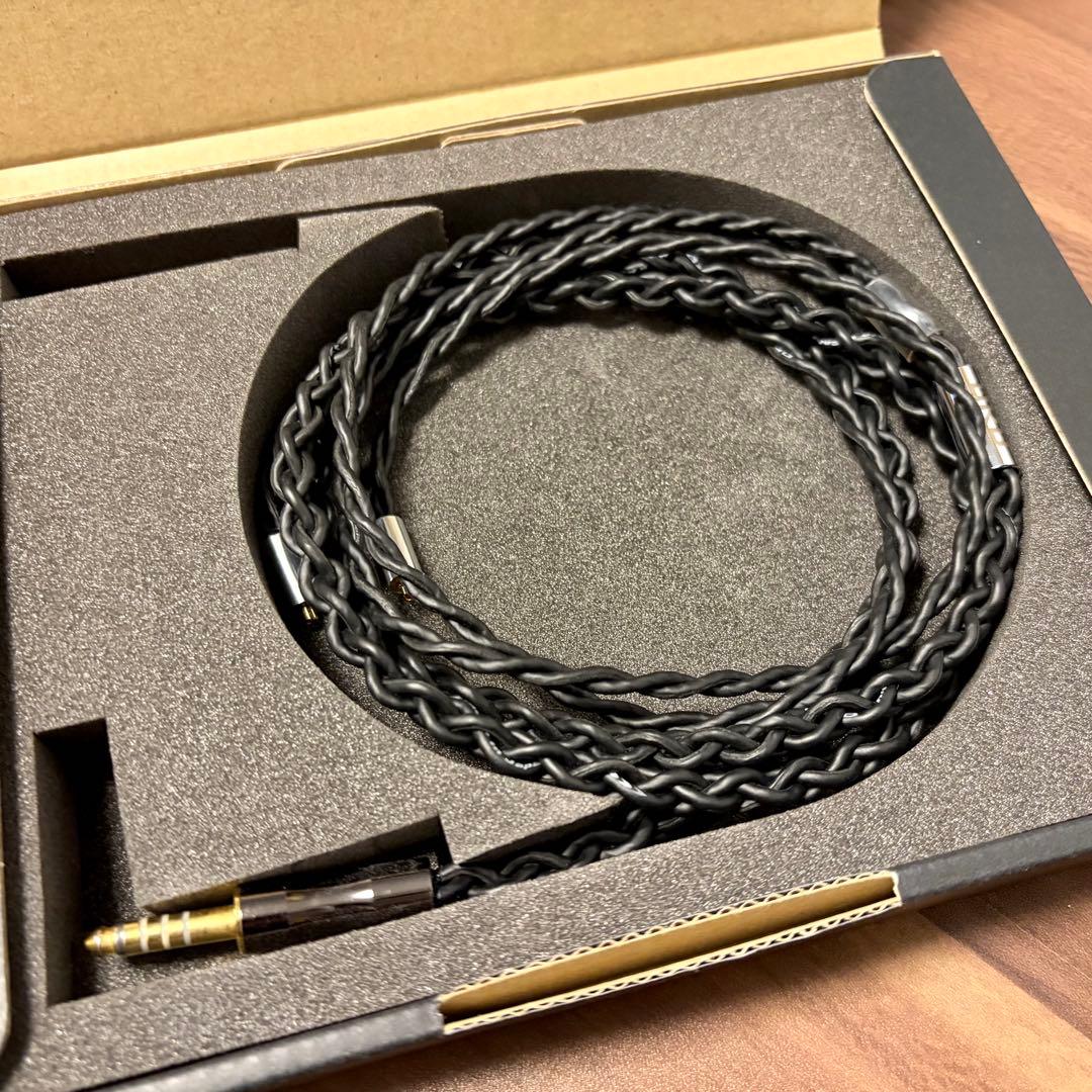 イヤホン ORB Clearforce Ultimate core-8 MMCX 4.4