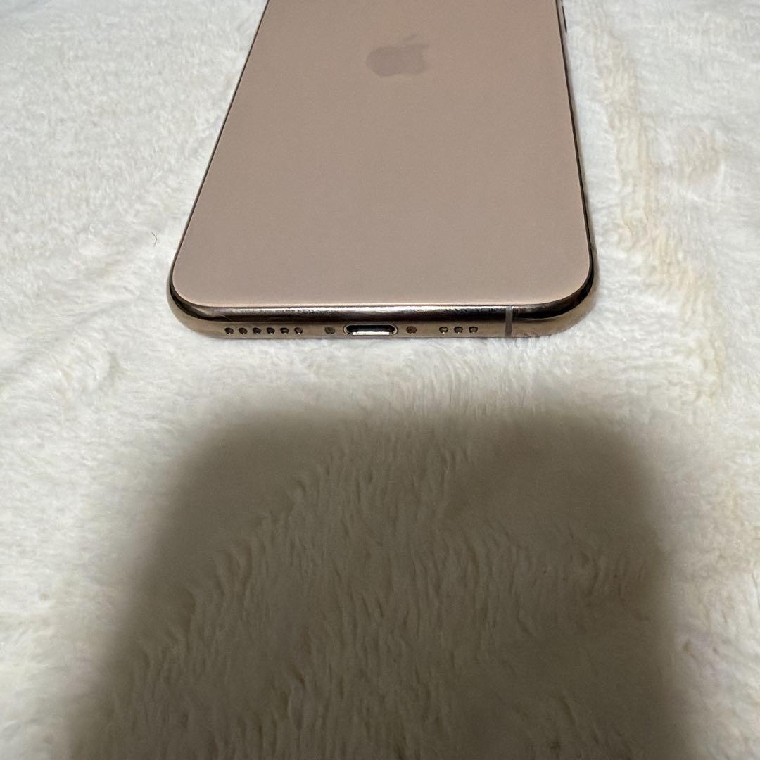 美品　iPhone 11Pro