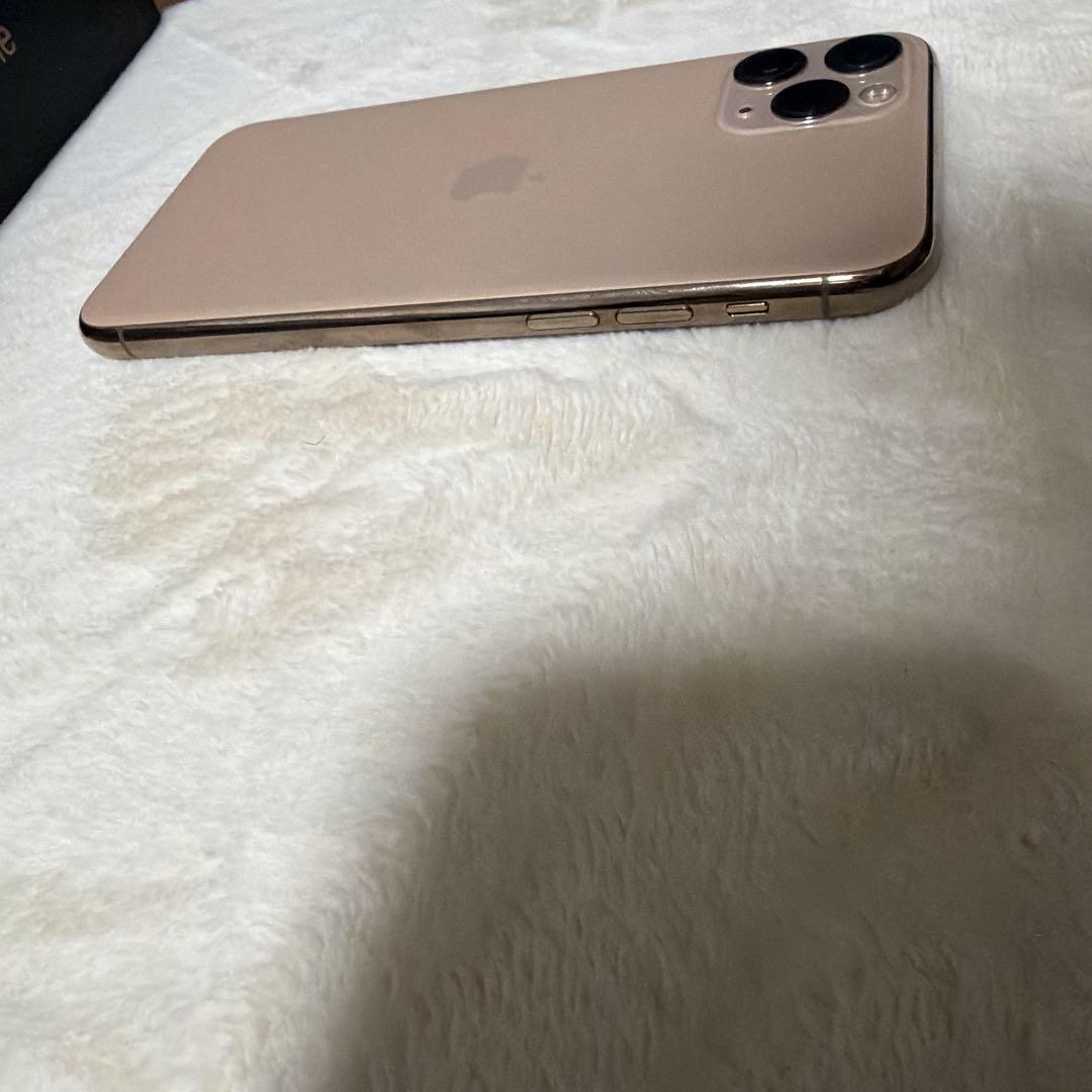 美品　iPhone 11Pro