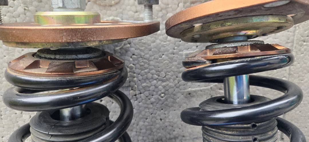 ラッシュRUSH車高調l575s.l175s.LA100S (美品)ダイハツ