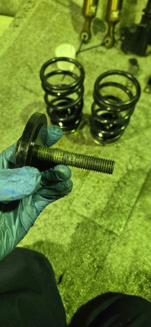 ラッシュRUSH車高調l575s.l175s.LA100S (美品)ダイハツ