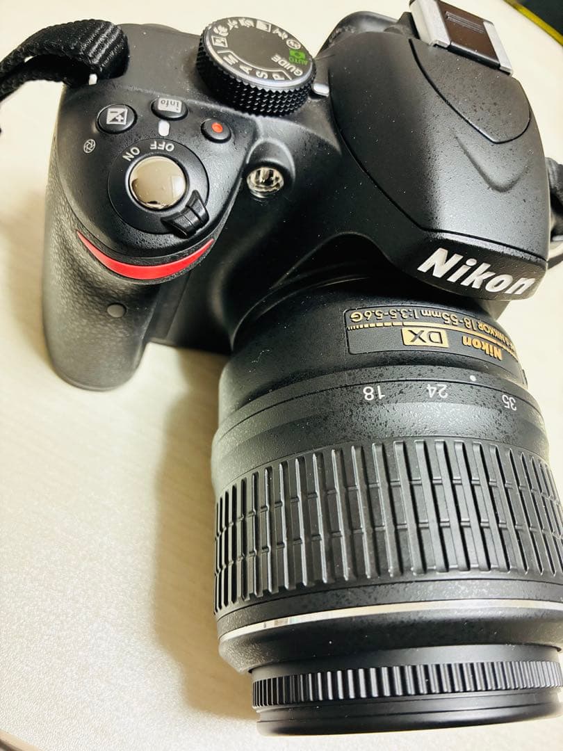 Nikonカメラ「D3200」とAF-S DX NIKKOR 18-55mm