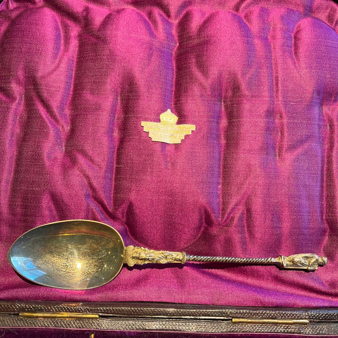 アンティーク　銀製　装飾的スプーンセット 7本