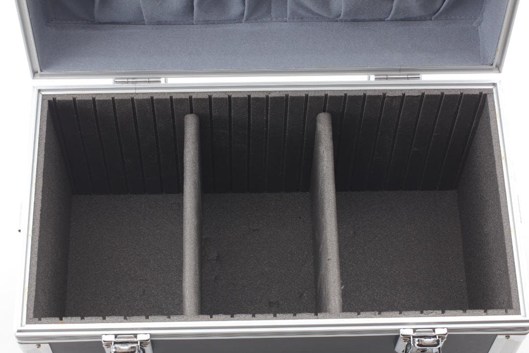 値下しました　Mamiya カメラ用アルミトランクケース