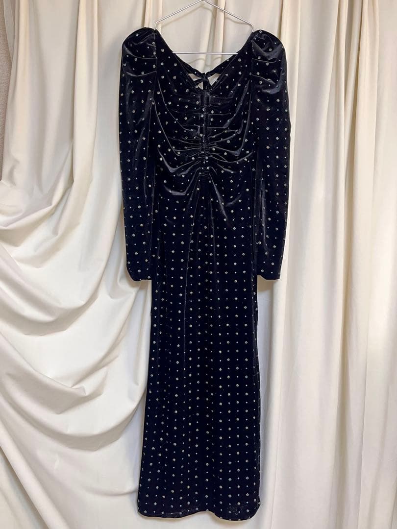 SNIDEL ベロア刺繍ワンピース　BLK