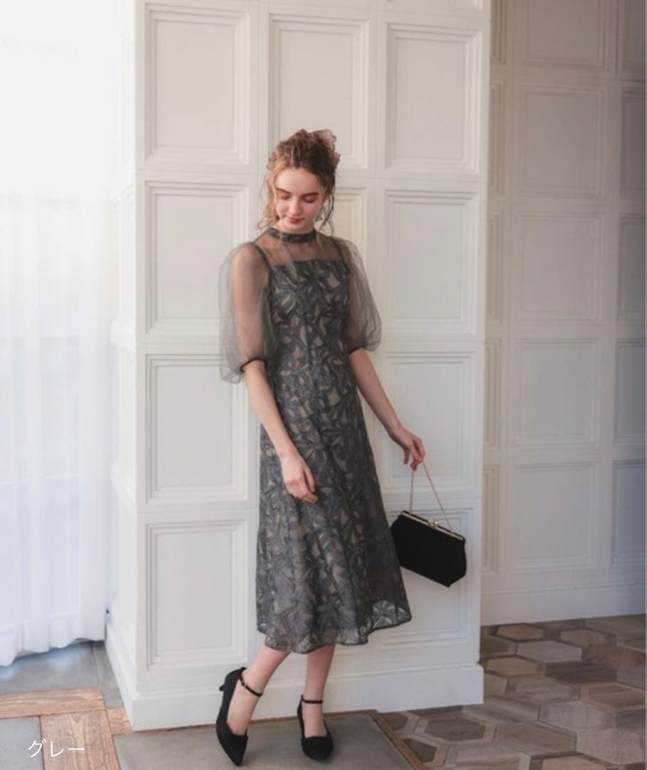 2★新品タグ付き★ドリードール　バルーンスリーブオリジナル柄ドレス