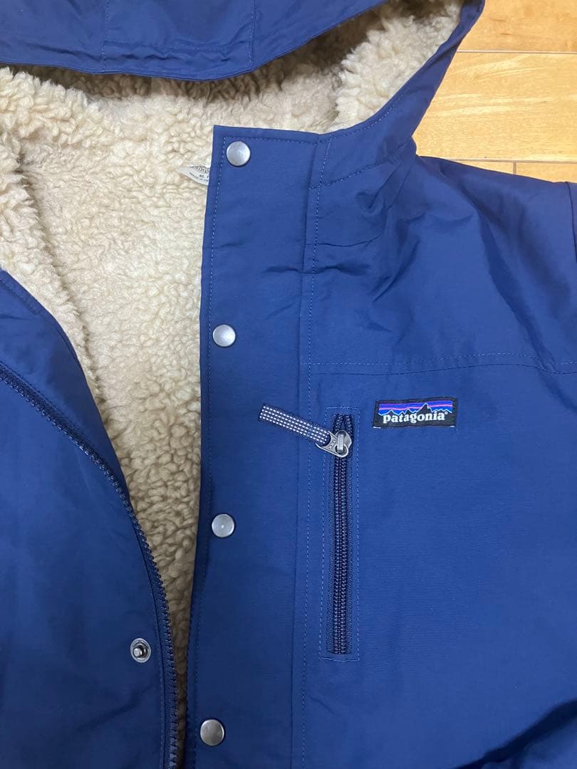 ［美品/未使用品に近い］patagoniaボーイズインファーノジャケット
