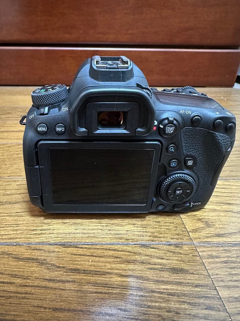 デジタルカメラ Cano EOS 6D MARKII