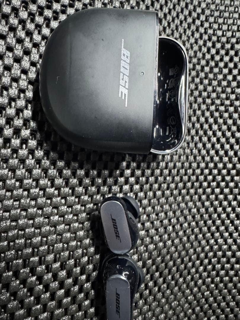Bose QuietComfort Ultra Earbuds 第1世代