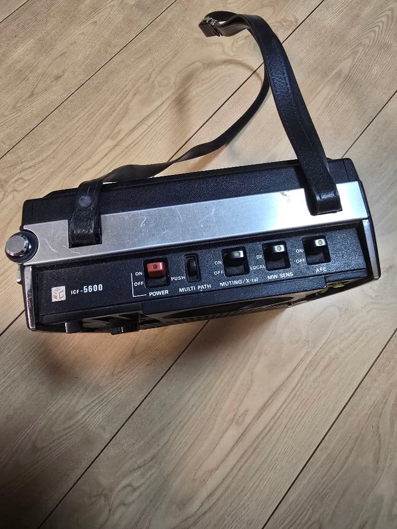 SONY AM/FMラジオ受信機 ICF-5600