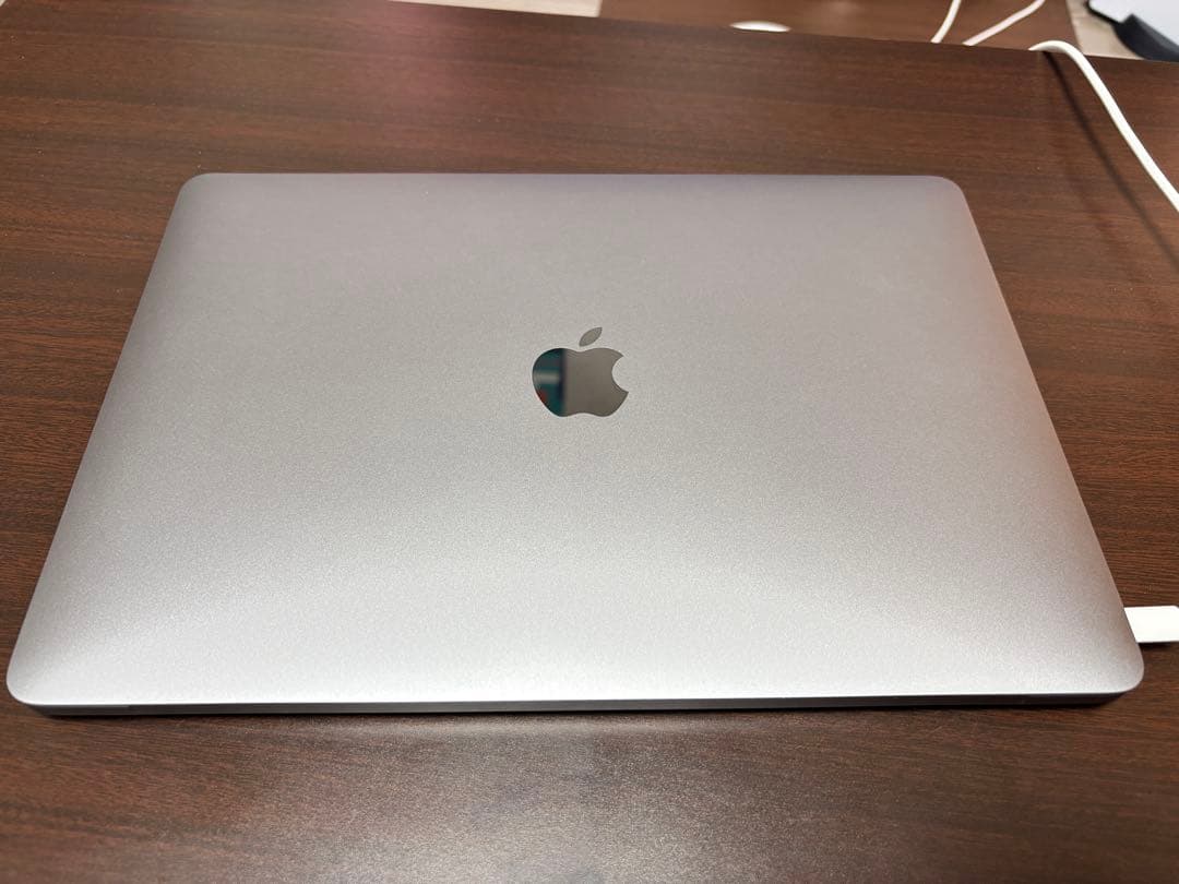 MacBook本体 MacBook Air 2020_M1/8GB/256GB 84%
