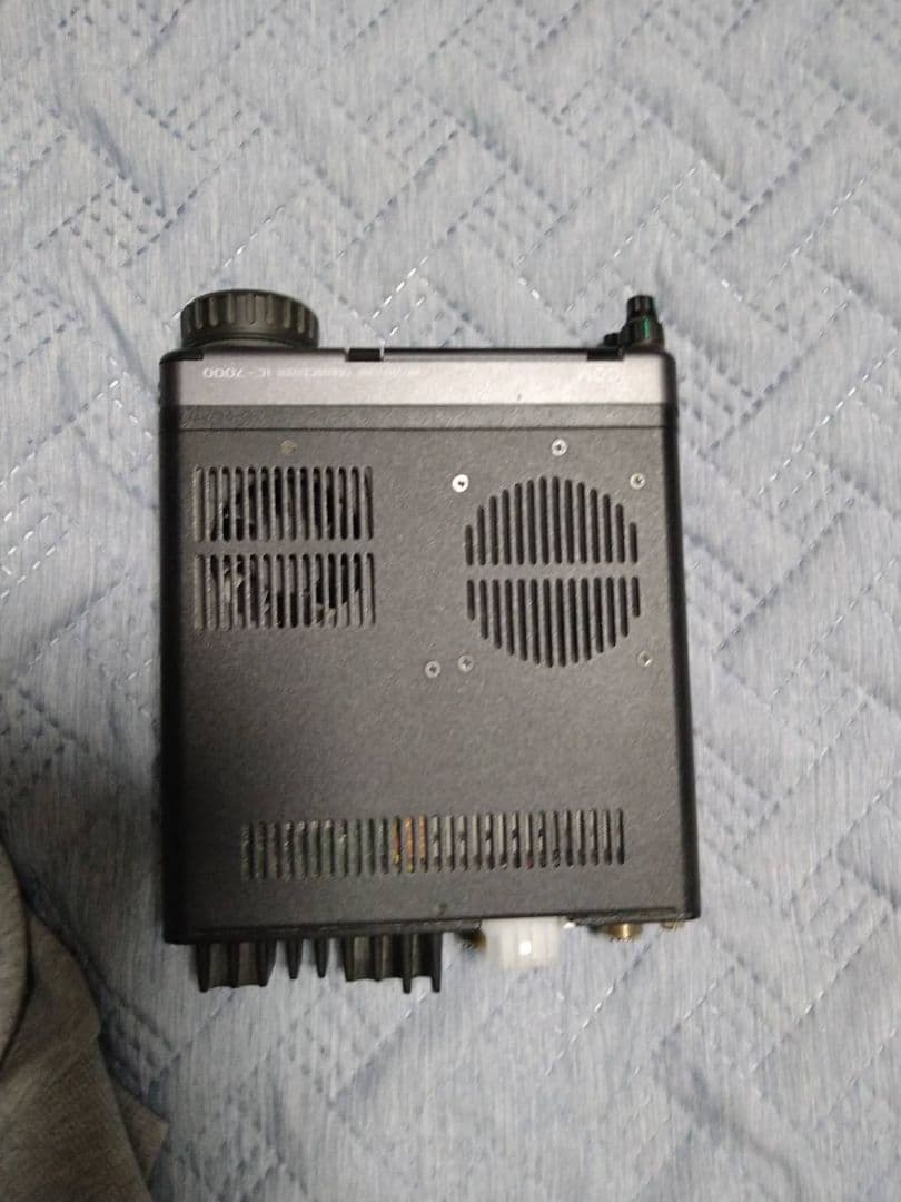 ICOM IC-7000 50w アマチュア無線機