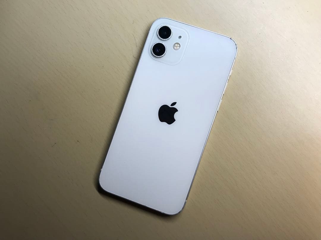 iPhone12 ホワイト　SIMフリー　割れなし　64GB