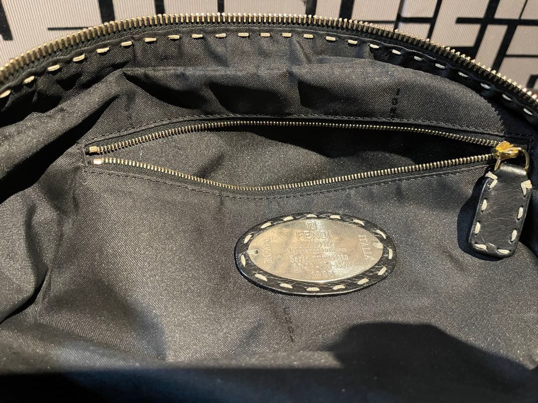 FENDI フェンディ　ドラムバック