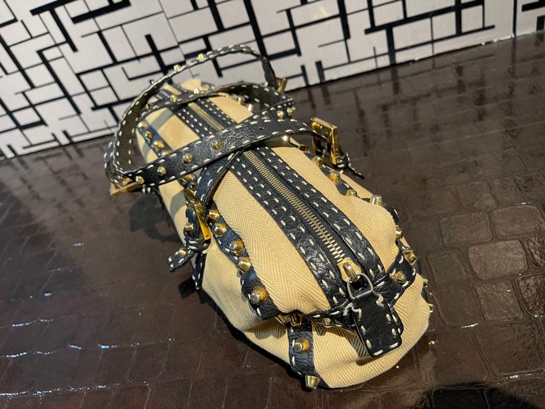 FENDI フェンディ　ドラムバック