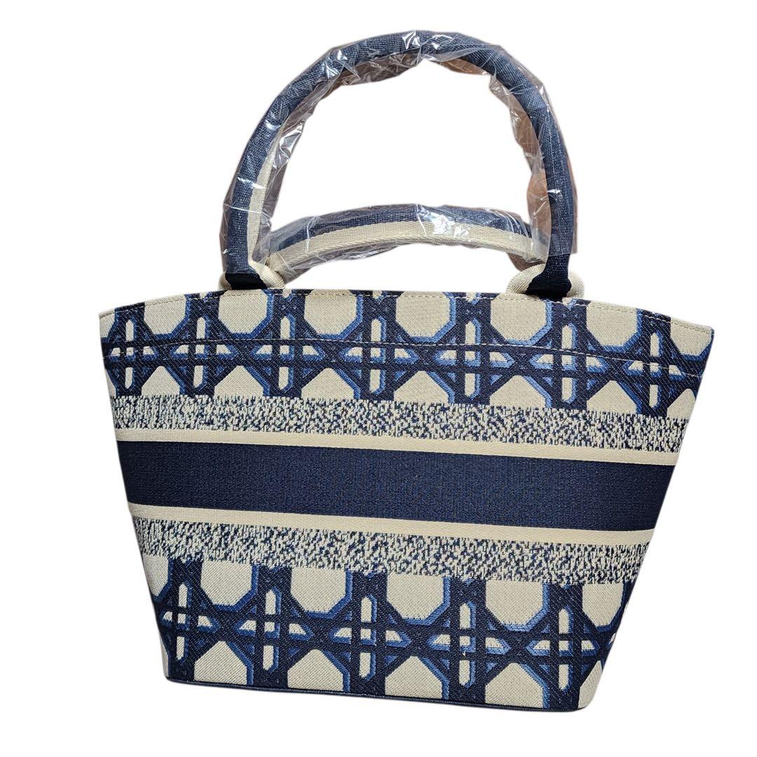 M*I様 Christian Dior　トートバッグ　ハンドバッグ　カゴ　ノベル