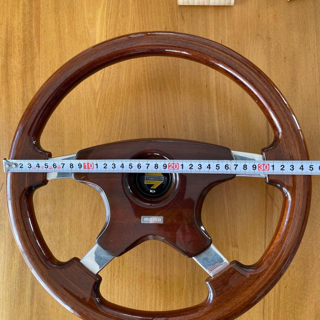 MOMOステアリングウッドハンドル