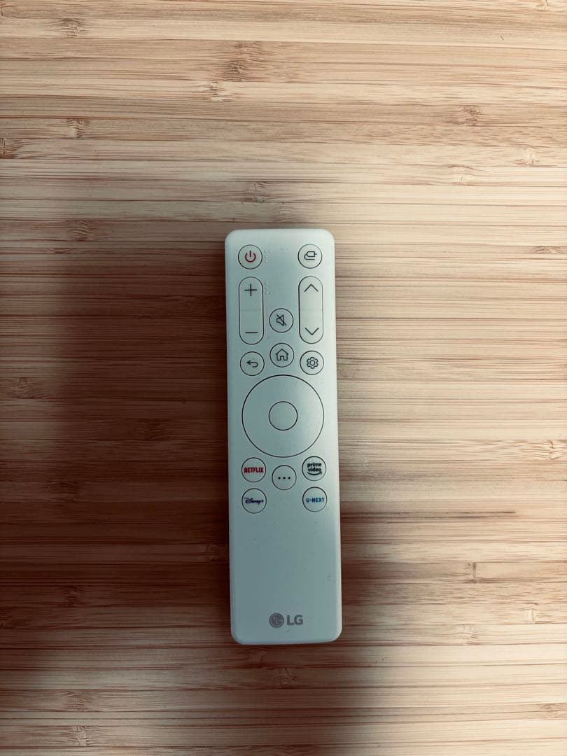 LG 4Kモニター　31.5インチ