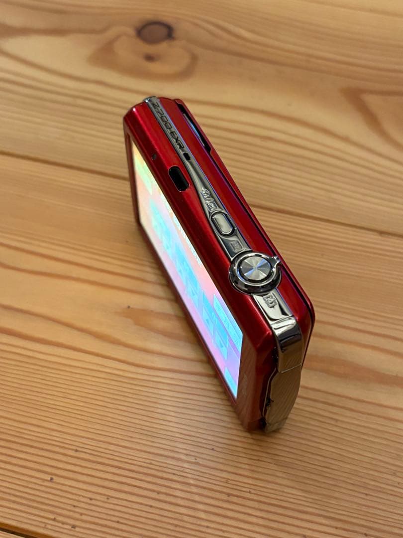 富士フイルム FinePix Z700EXR レッド