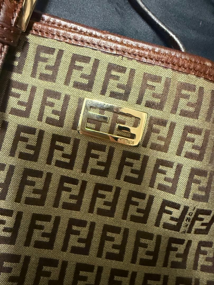 FENDI トートバッグ