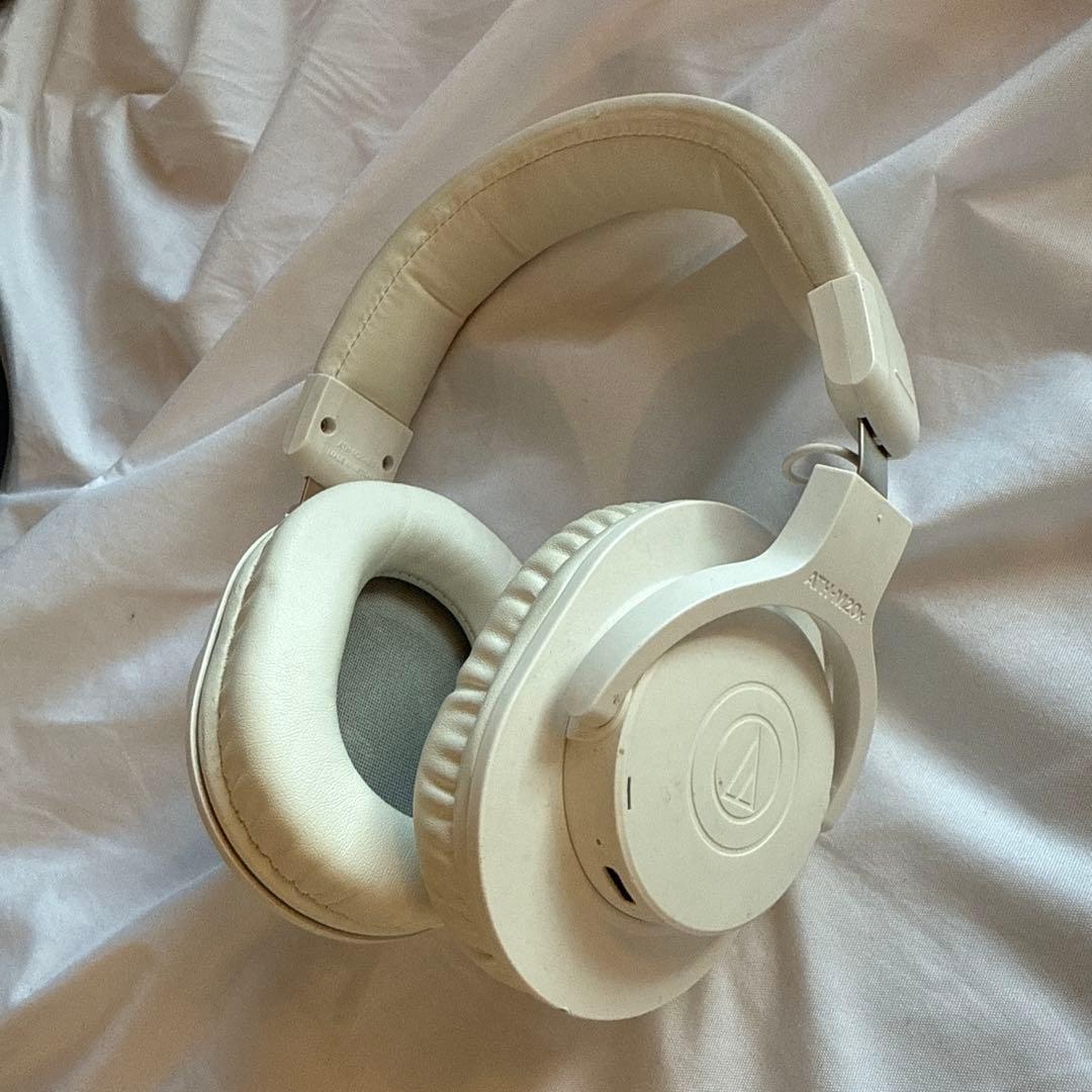本体のみ オーディオテクニカ ATH-M20xBT WH ワイヤレスヘッドホン