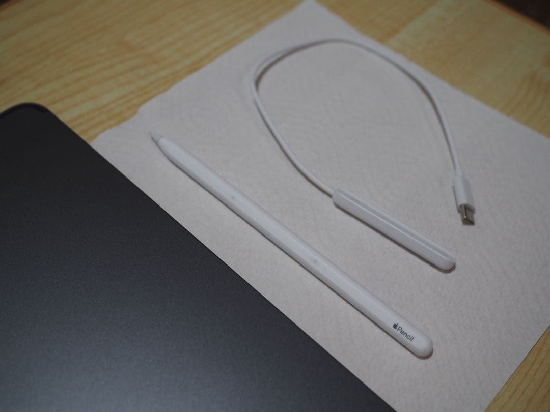 iPad Pro 12.9インチ (第5世代) Apple Pencil 付き