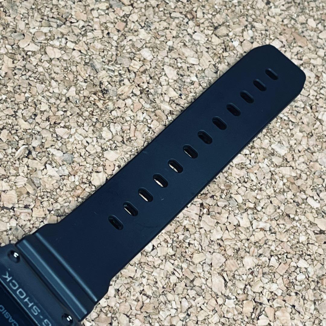 美品カシオG-SHOCK /GMー5600UBー1JFブラックメタルカバード