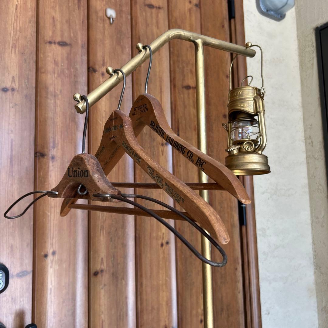 ゴールド インダストリアル スラントハンガー アイアン ラック 無骨 シャビー
