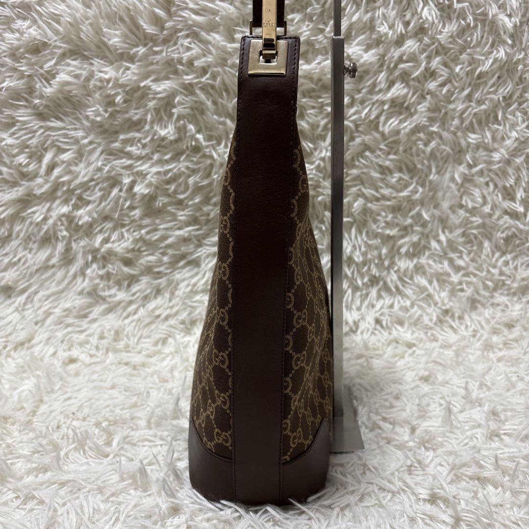 GUCCI ワンショルダーバッグ　GG柄　キャンバス×レザー　ハーフムーン