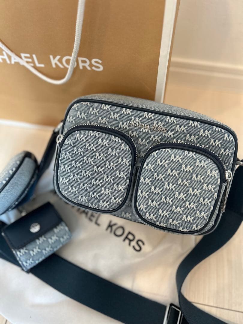 マイケルコース クロスボディバック デニム