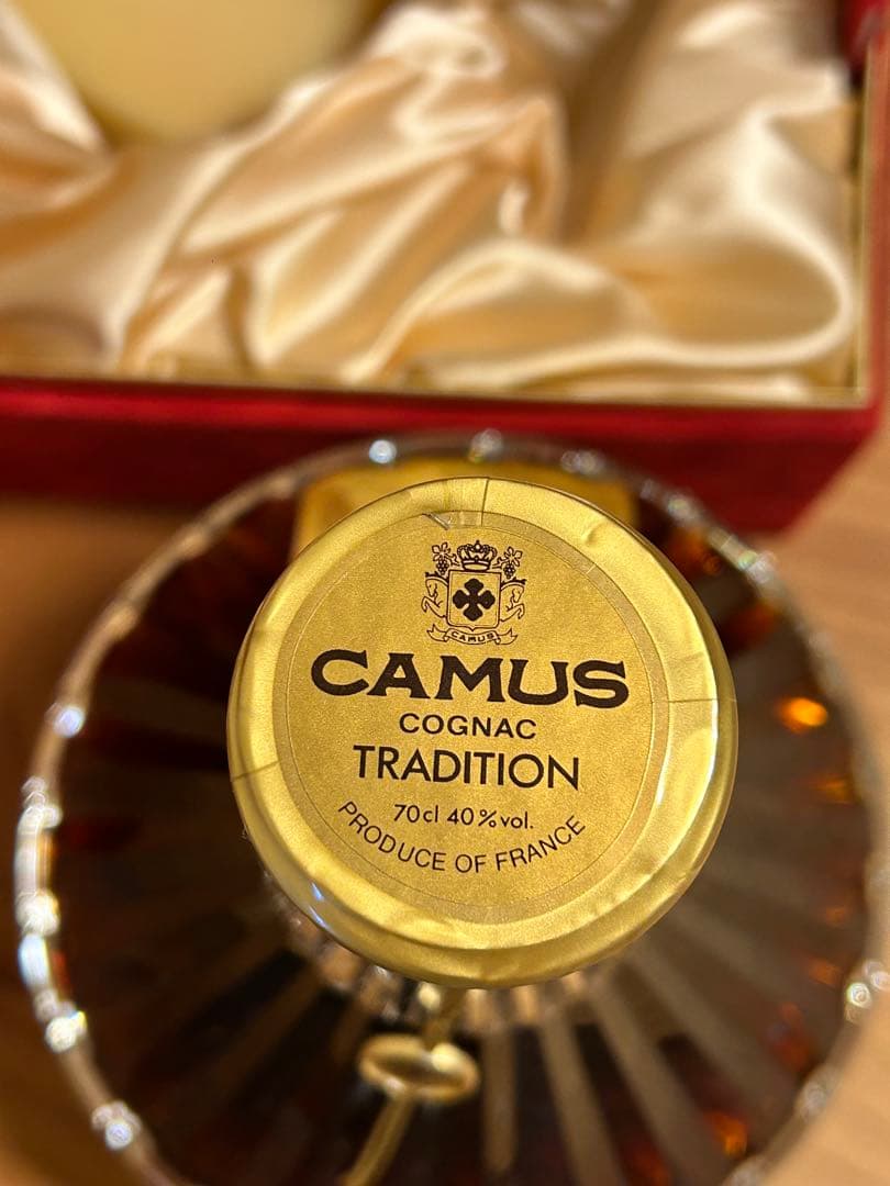 古酒 CAMUS カミュ　tradition トラディション　バカラ　クリスタル