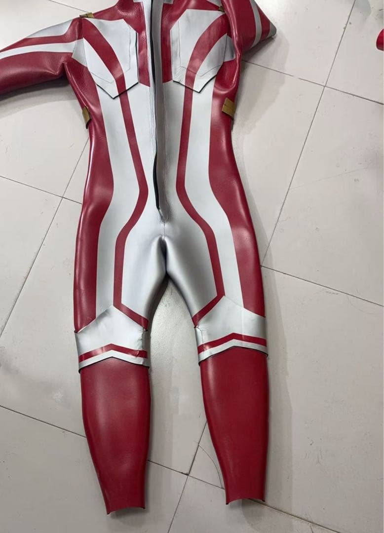 ウェットスーツ コスプレ アトラク