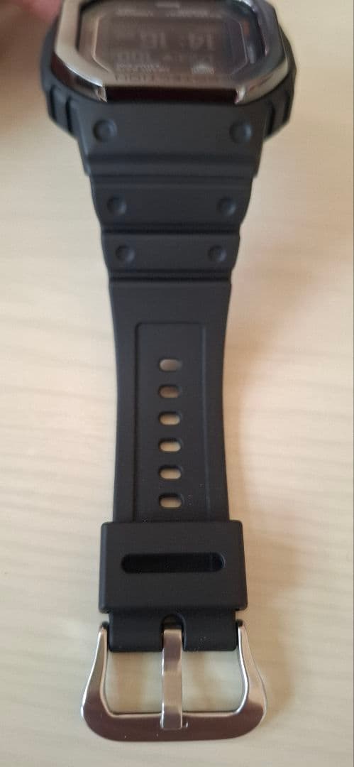 CASIO G-SHOCK DW-H5600MB-1JR　極美品