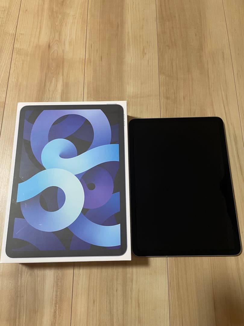 Apple iPad Air (第4世代) シルバー 10.9インチ　ジャンク品