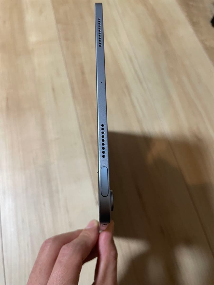 Apple iPad Air (第4世代) シルバー 10.9インチ　ジャンク品