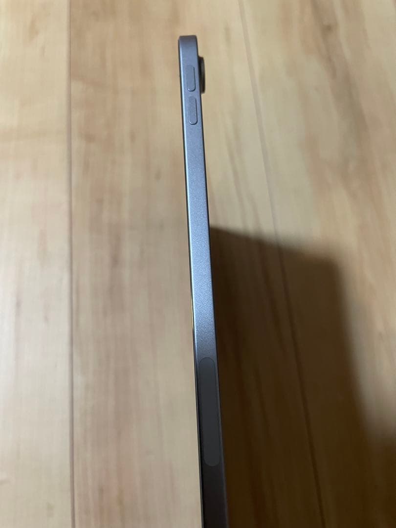 Apple iPad Air (第4世代) シルバー 10.9インチ　ジャンク品