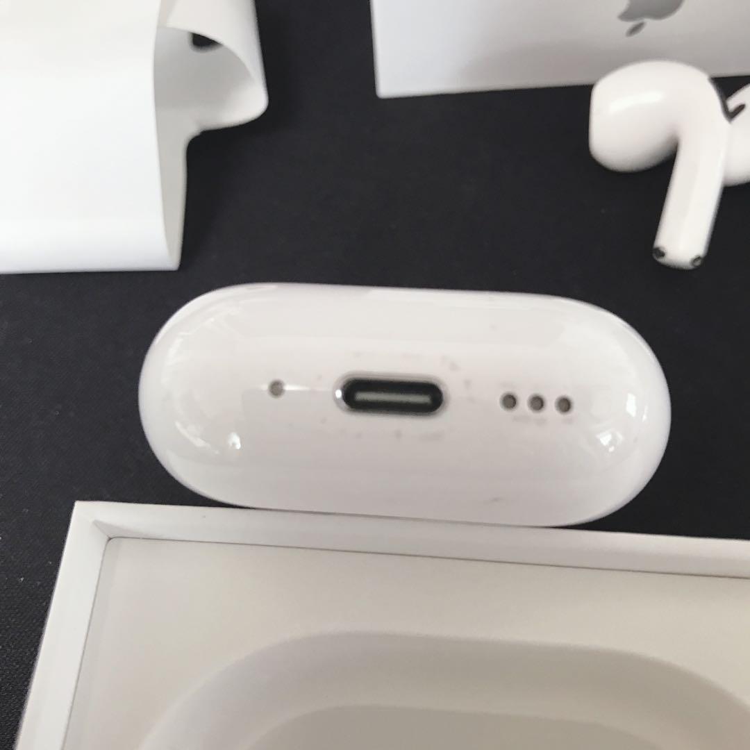 Apple AirPods 4 ノイズキャンセリング搭載 MXP93J/A
