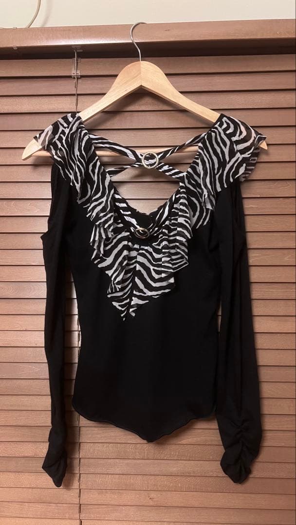 【希少】【美品】d.i.a.長袖トップス Y2K平成 ギャル