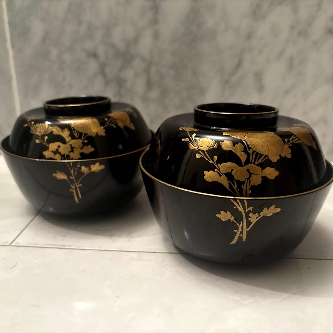 芸術的なお花、蝶々とふんだんに使われた金彩が美しい豪華絢爛な木製輪島漆塗お椀2客