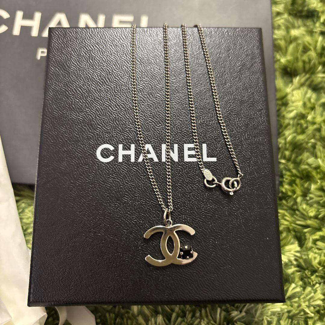 CHANEL シャネル　ココマーク　オニキス シルバー ネックレス ペンダント