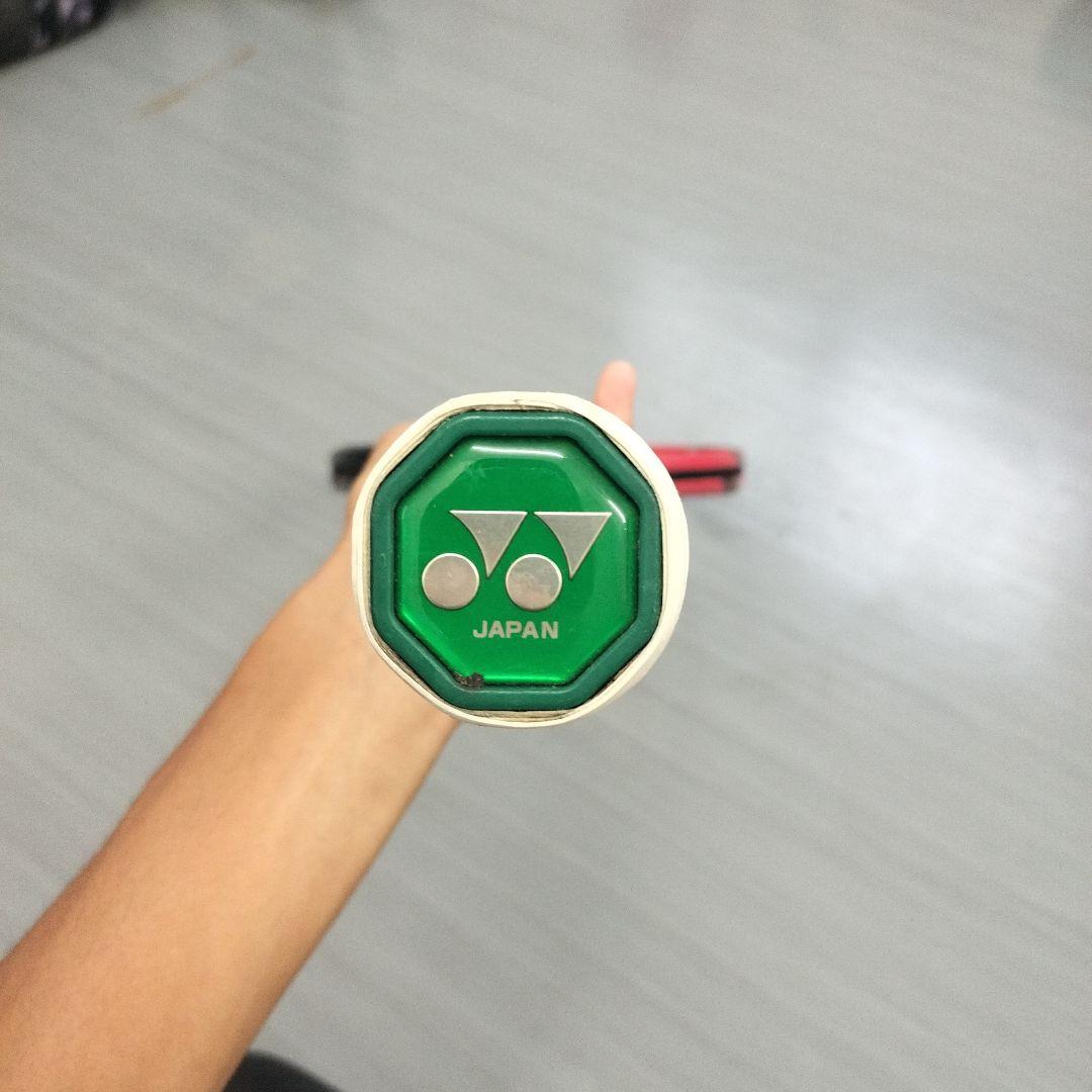 YONEX ナノフォース８Ｖレブ