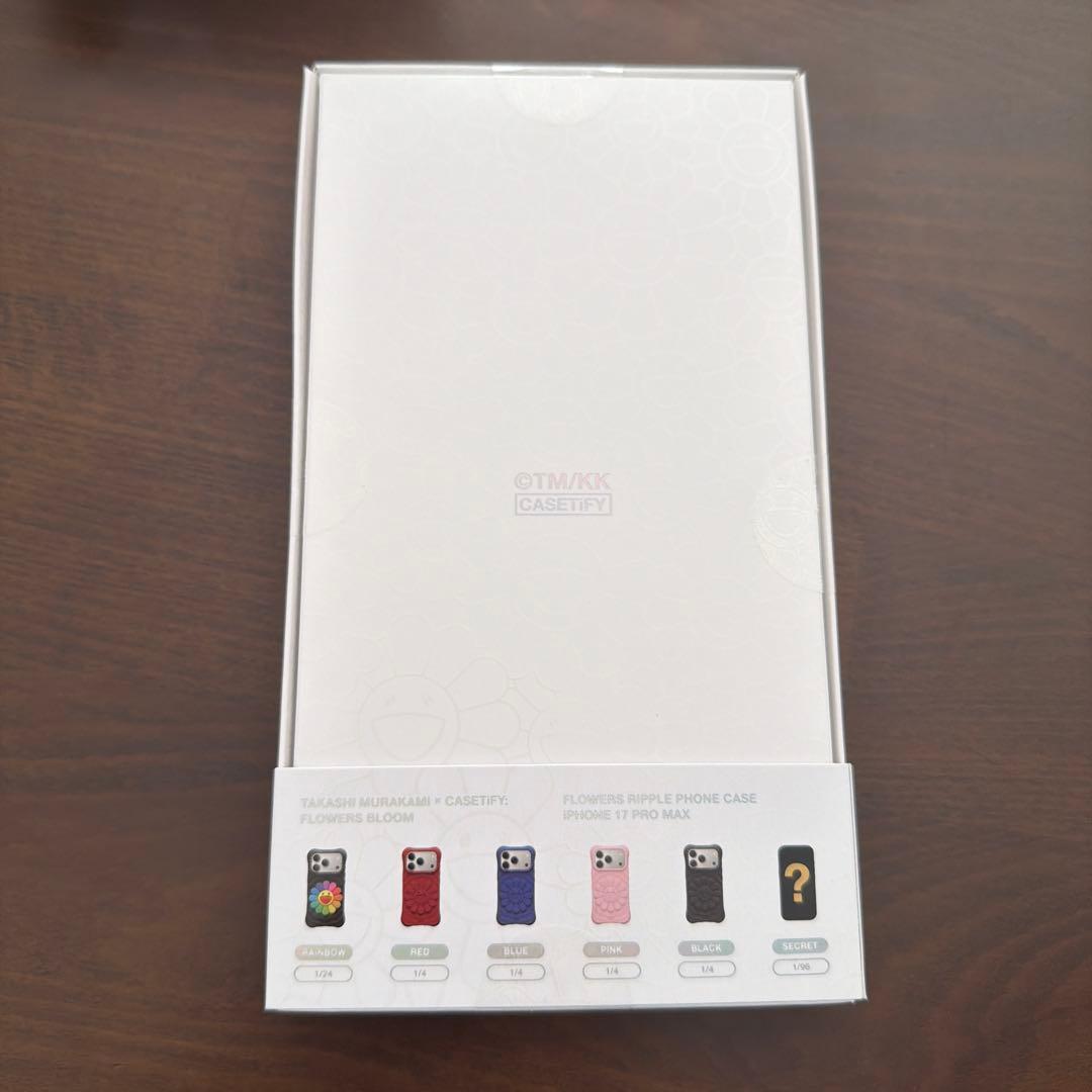 casetify 村上隆ケース　RAINBOW 17promax用