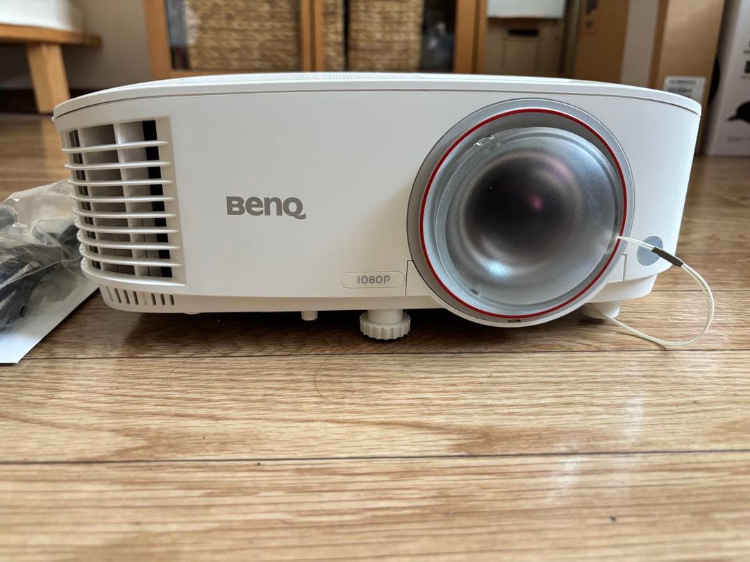 【美品・未使用】BENQ TH671ST プロジェクター