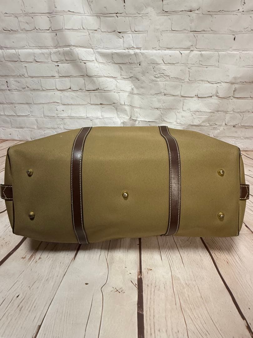 ハンティングワールドボストンバック