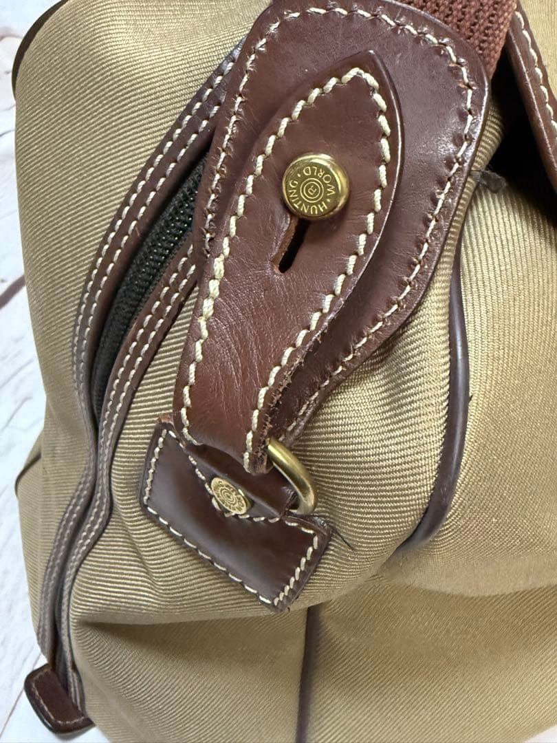 ハンティングワールドボストンバック