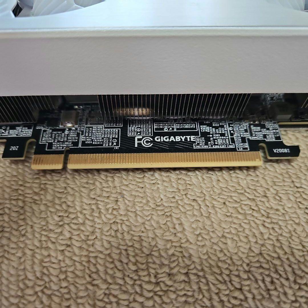 GIGABYTE VISION OC RTX3070 8GB 白 WHITE