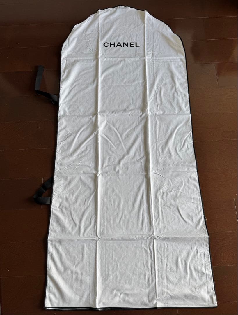 CHANEL ハンガー 4本とカバー4枚