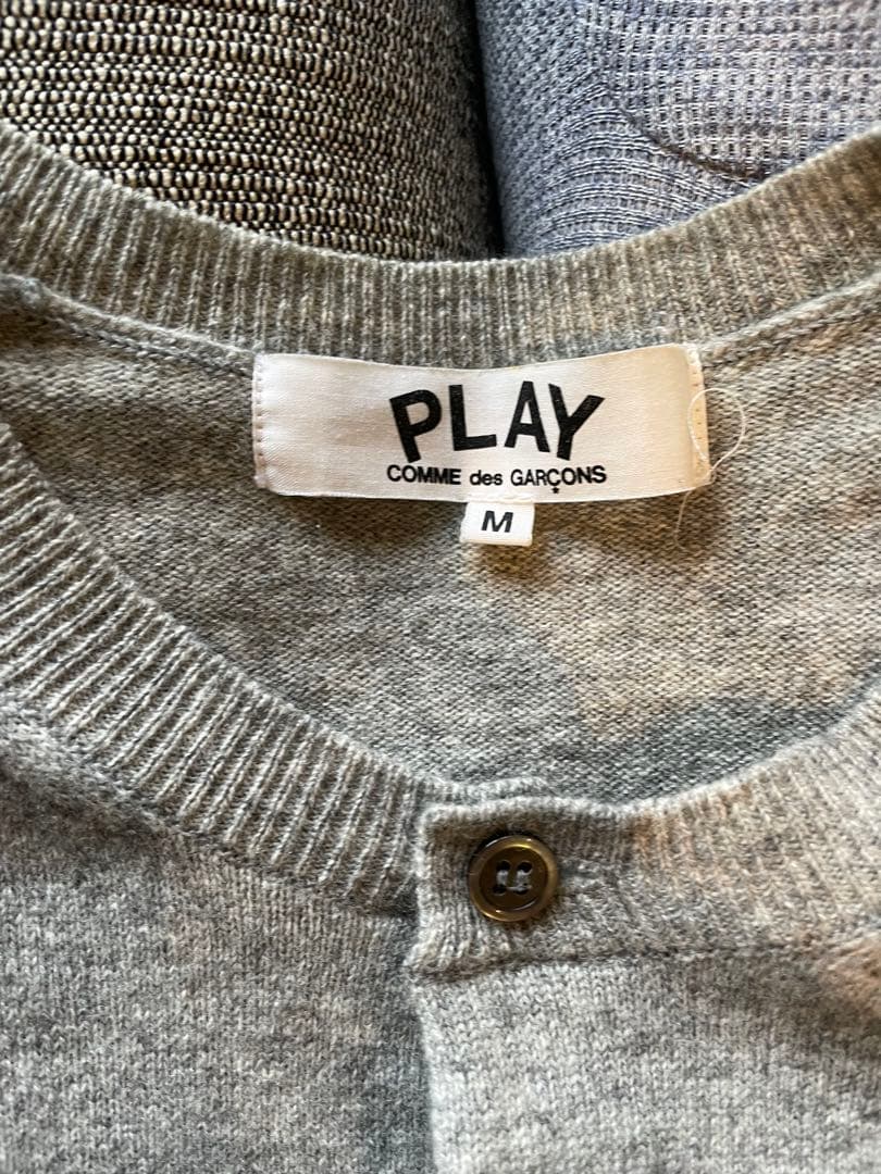 き*い様 PLAY グレー カーディガン ハート刺繍コムデギャルソン