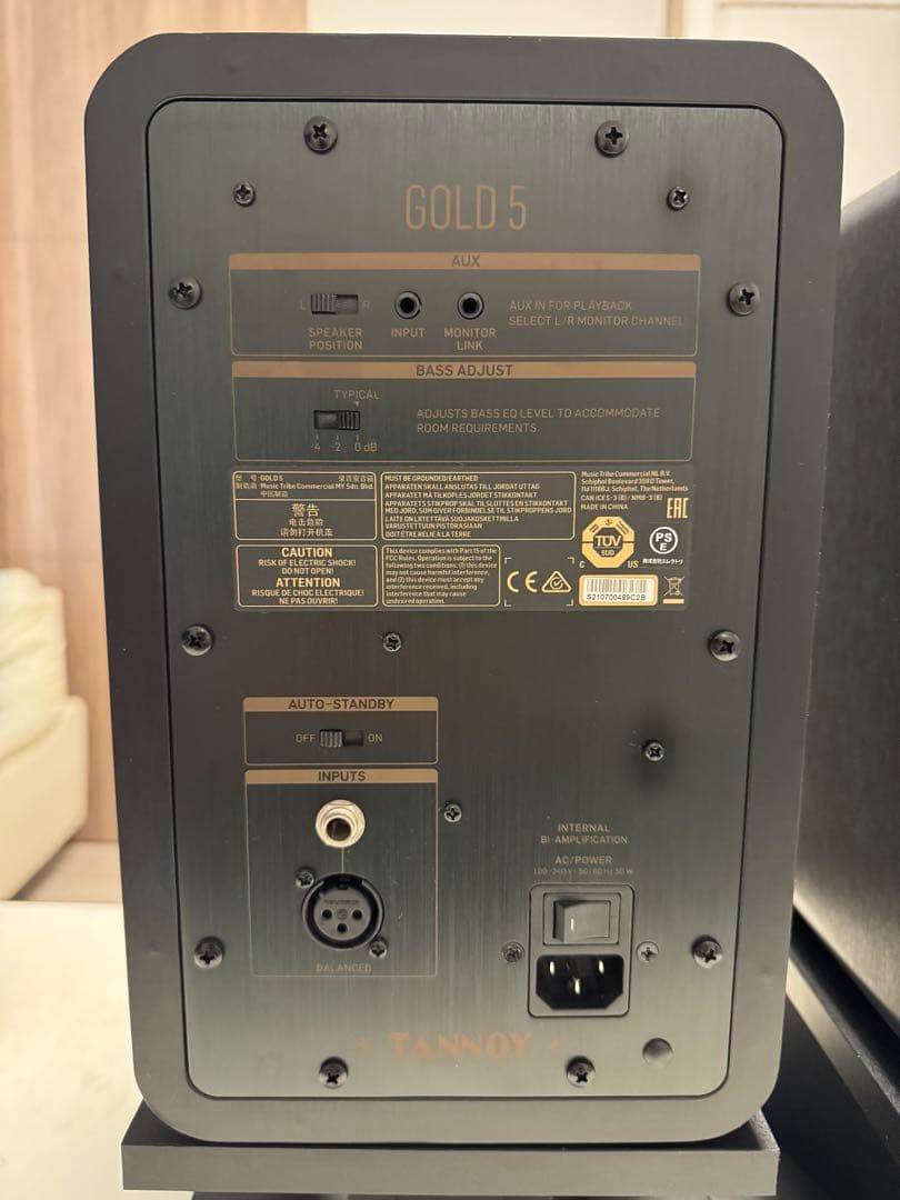 TANNOY GOLD 5 モニタースピーカー（スタンド＆インシュレーター付属）