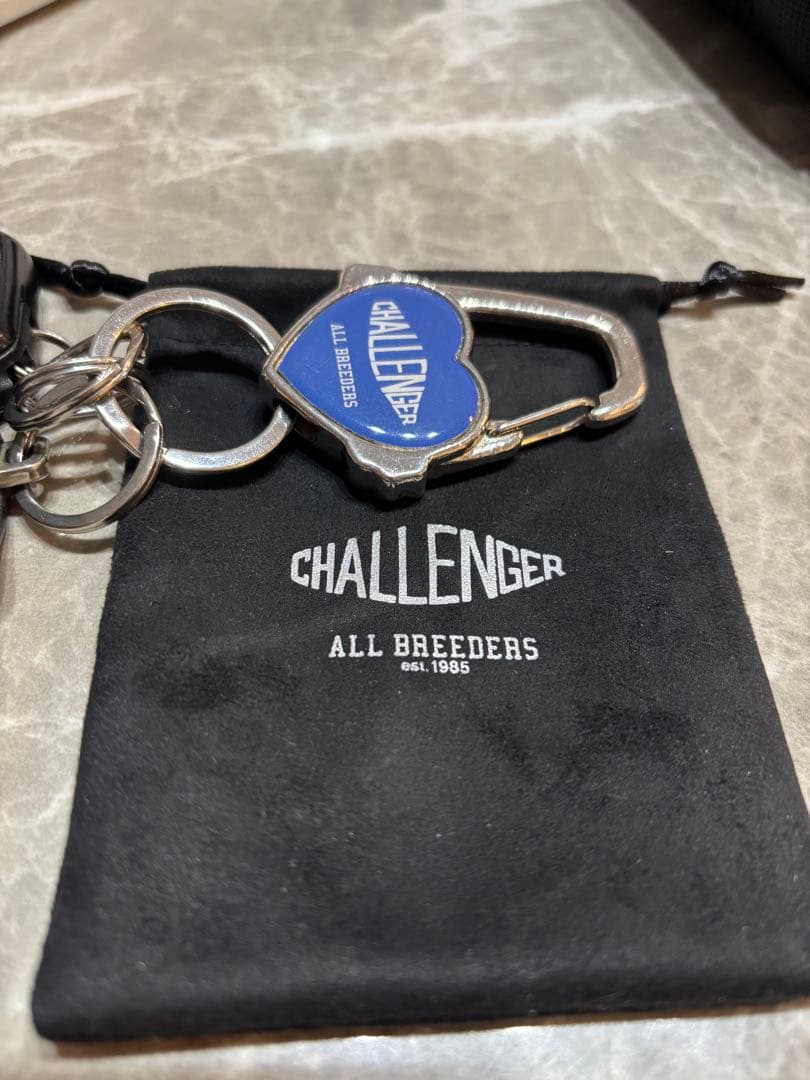 CHALLENGER　KEY CARABINER　キーカラビナ　キーホルダー